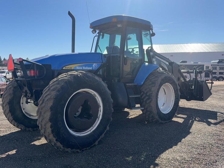 2007-new-holland-tv145-image-3