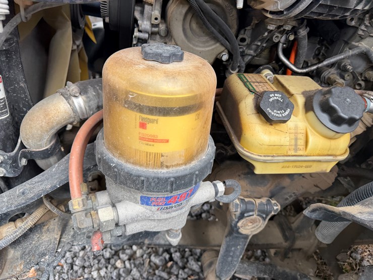 #40990-•-2019-freightliner-cascadia-s/a-daycab-truck-tractor-vin:-3akjgbdv5ksks6034-image-47