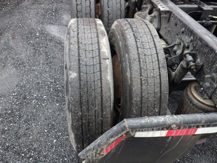 2018-international-prostar-image-13