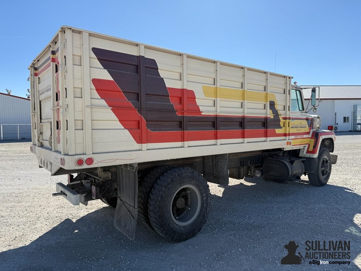 1978-ford-ln800-image-5