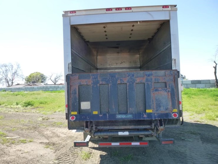 1995-international-4700-image-15