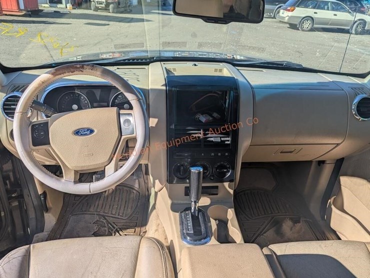 2006-ford-explorer-xlt-image-12