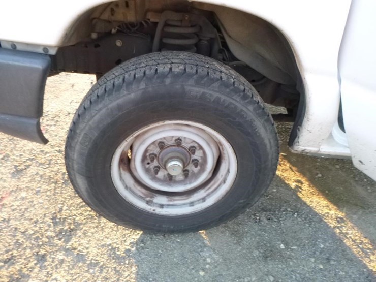 2008-ford-e350-image-21