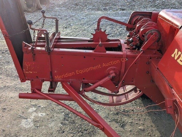 new-holland-69-image-7