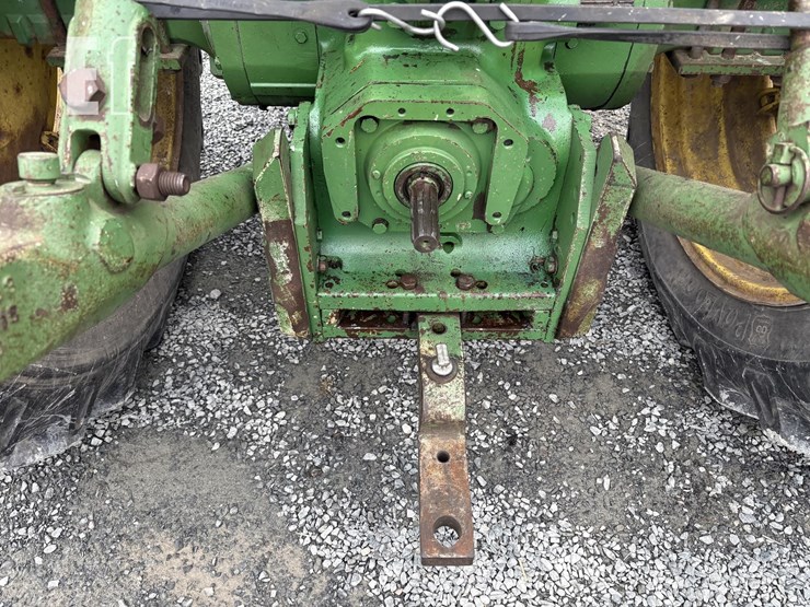 john-deere-2840-image-14