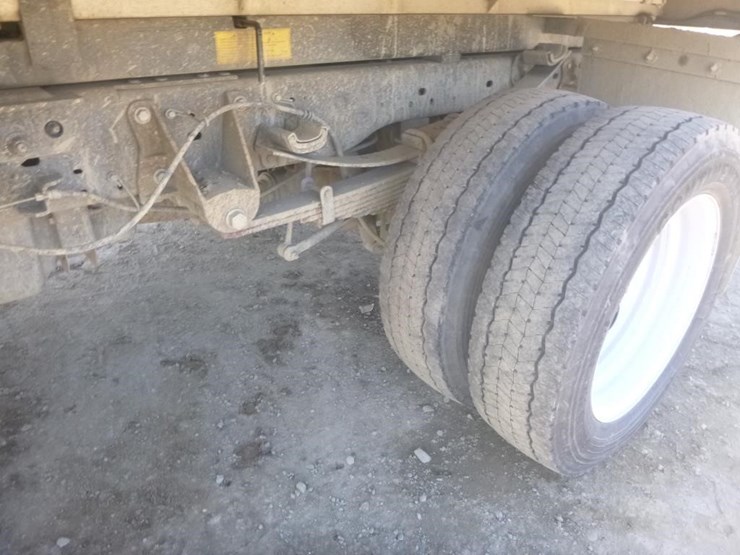 2012-ford-f550-image-18