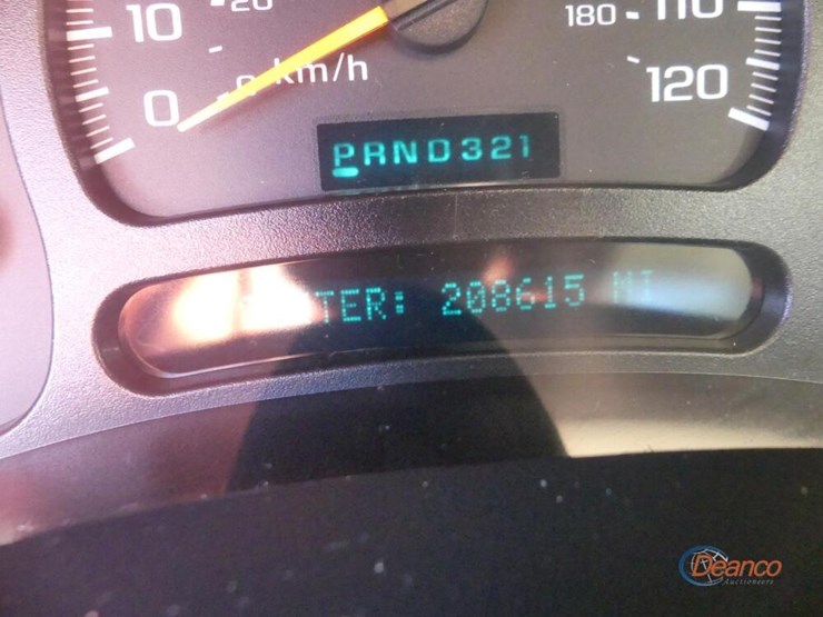 2005-chevrolet-1500-image-11