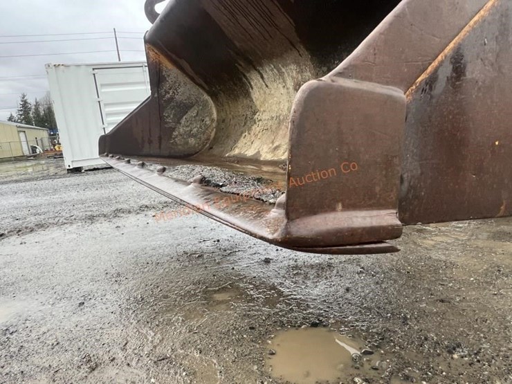 caterpillar-416b-image-10