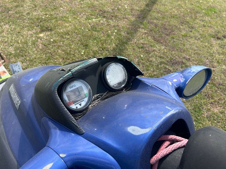 2001-sea-doo-gtx-jet-ski-image-10