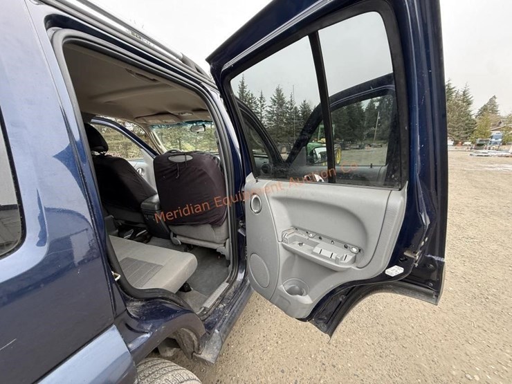 2006-jeep-liberty-image-30