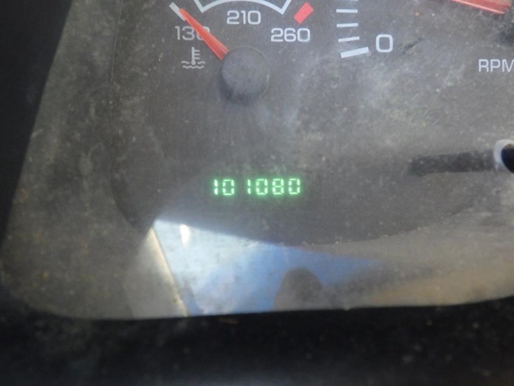 2001-dodge-ram-3500-image-14