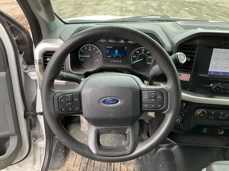 2021-ford-f150-xl-image-59