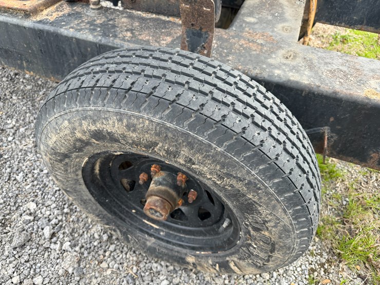 #40992-•-duetz-d914l04-4-cyl-power-unit-w/-trailer-image-6