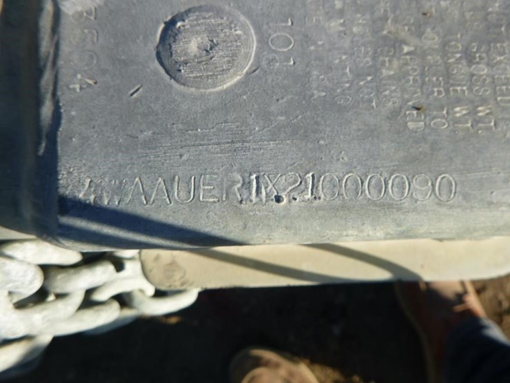 2001-unknown-trailer-image-36