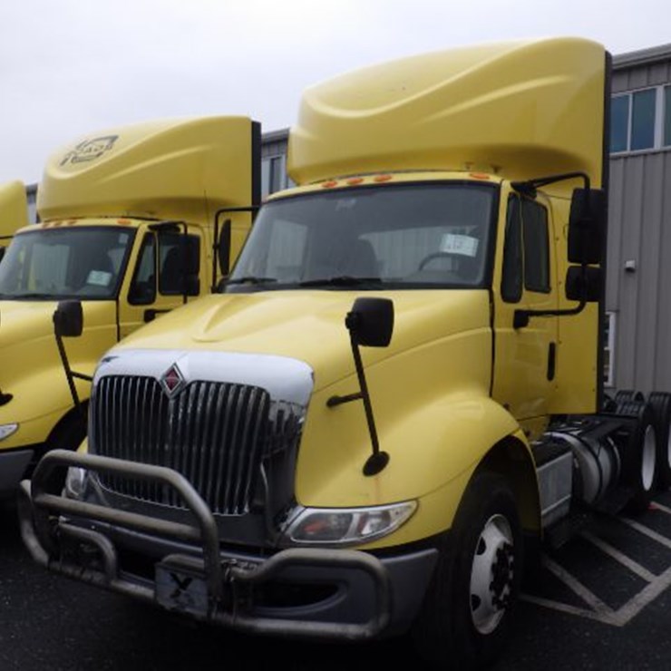 2016 INTERNATIONAL 8600