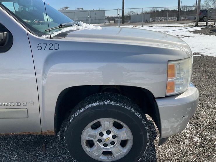 2007-chevrolet-silverado-1500-image-42