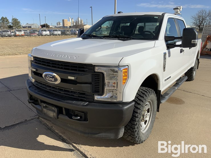 2017-ford-f350-image-12