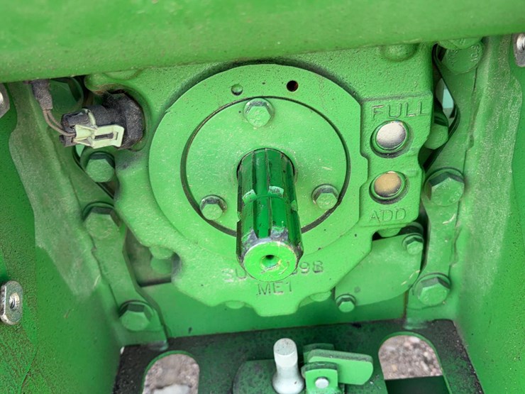 2023-john-deere-5060e-image-22