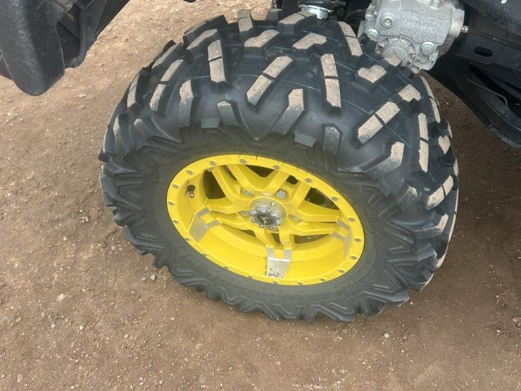 2020-john-deere-2020-image-40