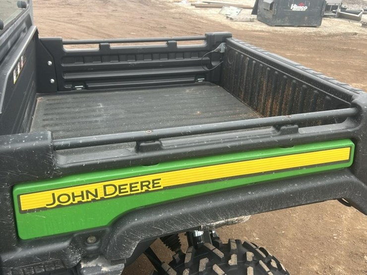 2020-john-deere-2020-image-28