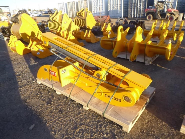 caterpillar-320-image-4