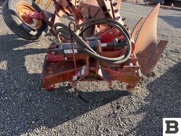 massey-ferguson-57-image-5