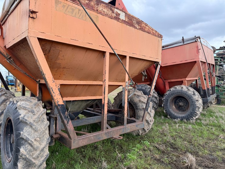 #41024-•-dennis-grain-cart-image-14