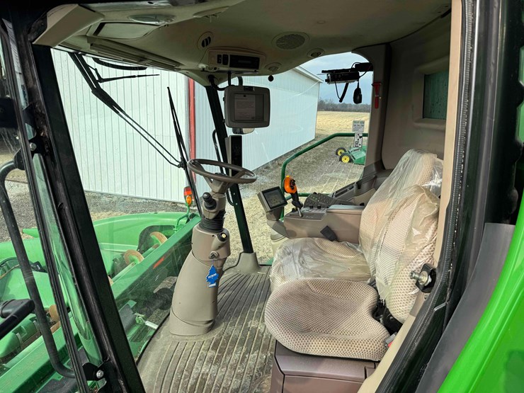 2013-john-deere-s660-image-26