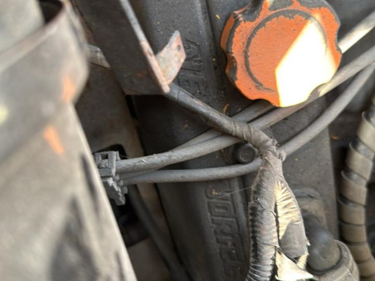 caterpillar-gc70k-image-27