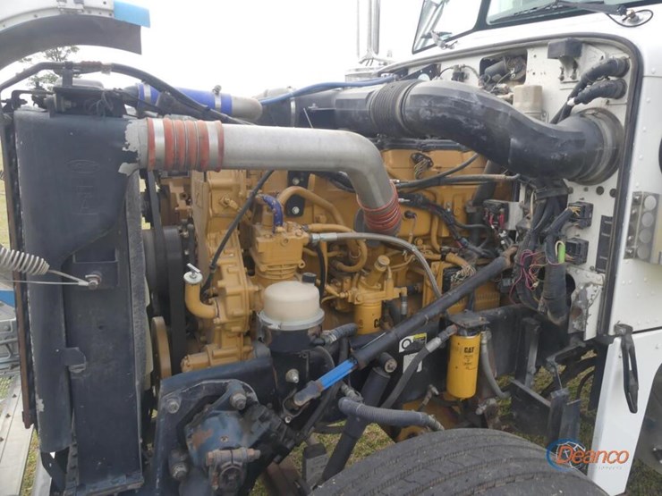 2007-peterbilt-379-image-9