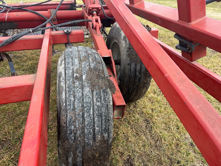 case-ih-4300-image-13