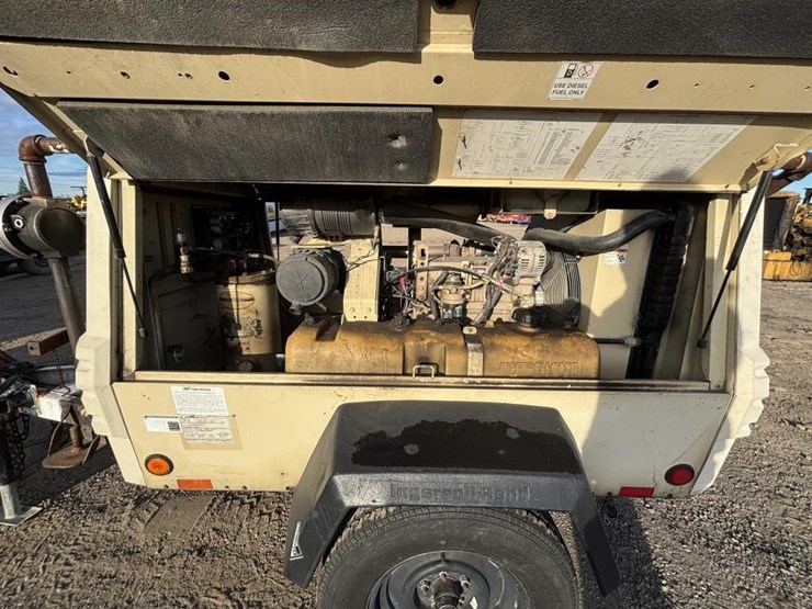 2008-ingersoll-rand-p185-image-26