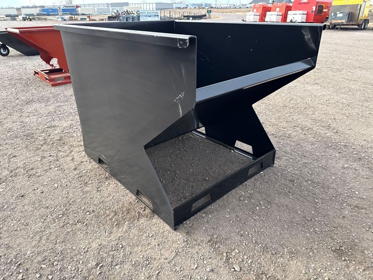 skid-steer-hopper-with-fork-pockets-image-2
