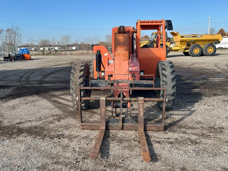 #1200-•-2011-jlg-6042-telehandler-image-8