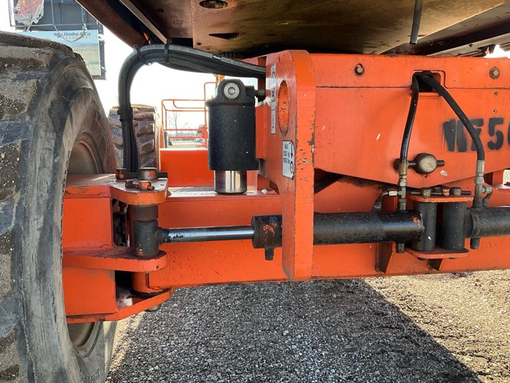 2004-jlg-600s-image-37