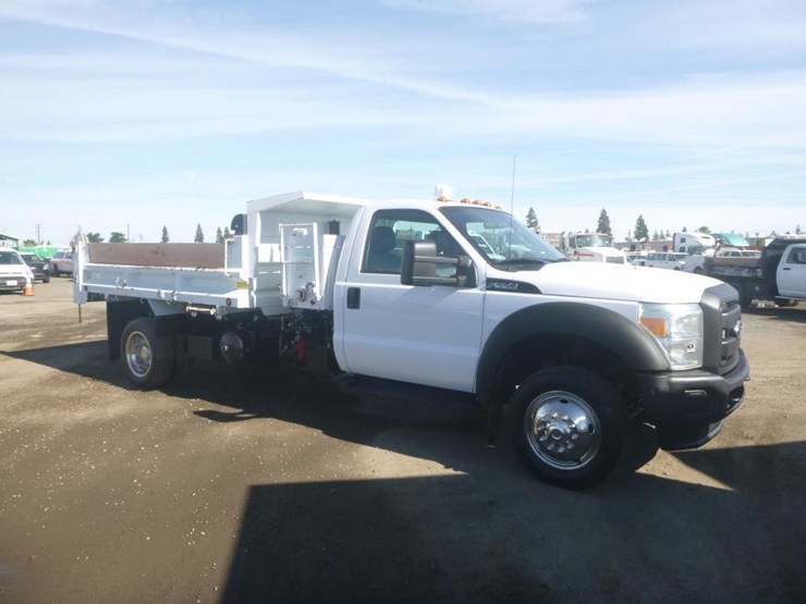 2011-ford-f550-image-2