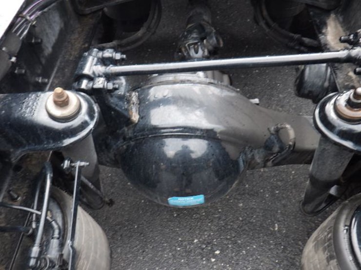 2022-kenworth-t680-image-10