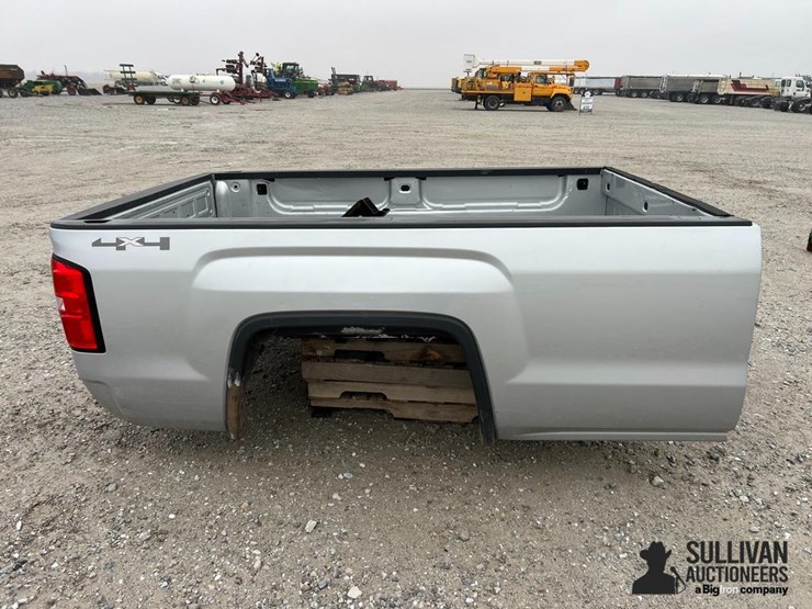 2015-gmc-3500-image-4