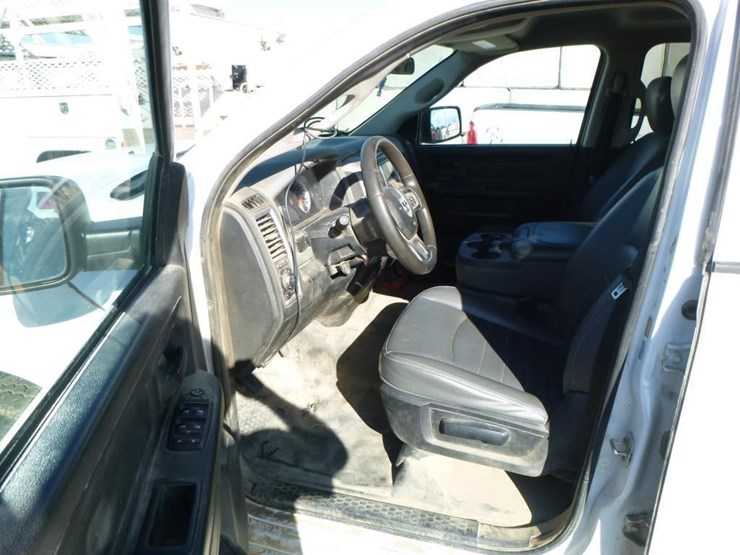 2014-dodge-1500-image-9