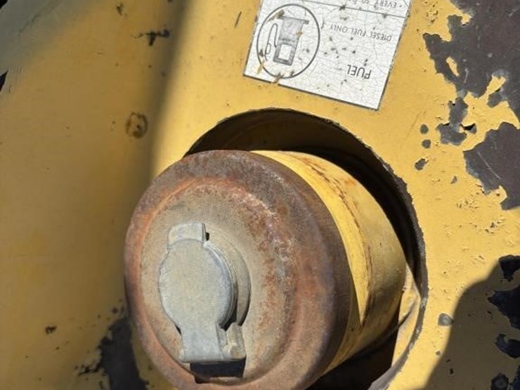 komatsu-pc60-7-image-40