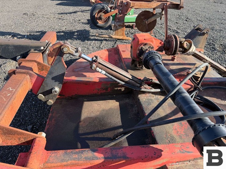 bush-hog-3108-image-8