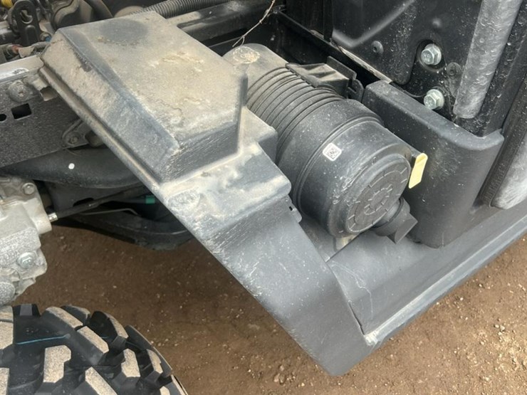 2020-john-deere-2020-image-39