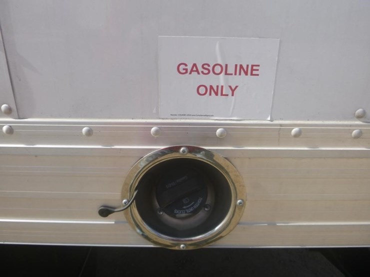 2022-ford-f450-xl-image-20