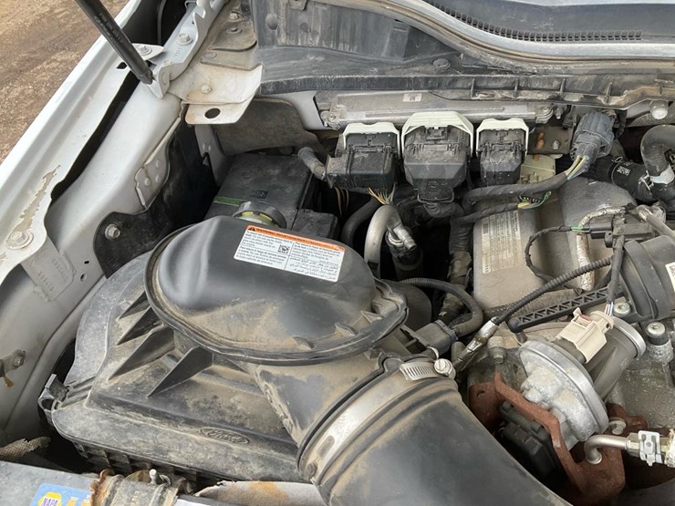 2019-ford-f550-xl-image-50