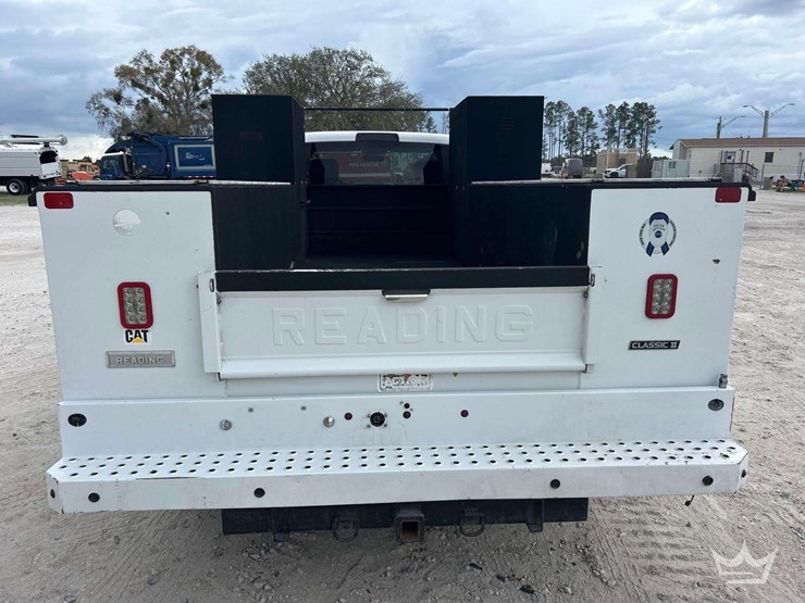 2019-dodge-3500-image-23