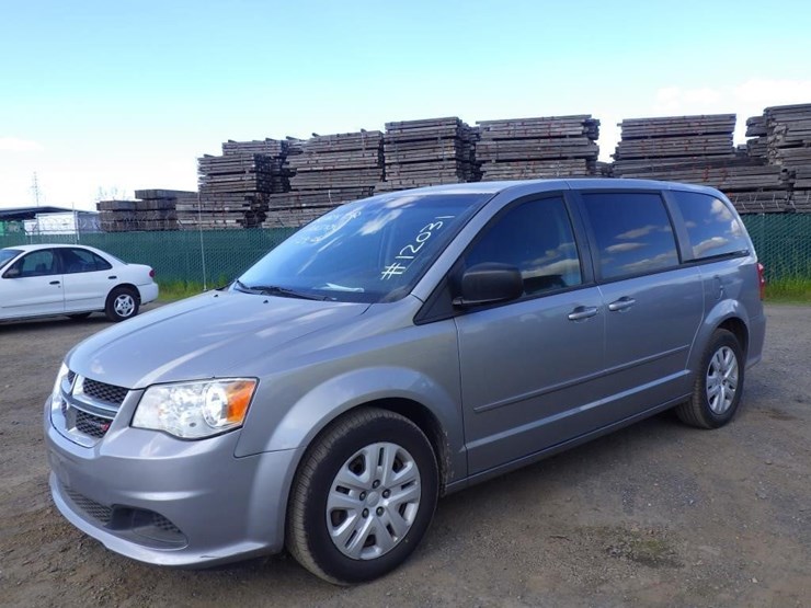 2015-dodge-grand-caravan-image-1