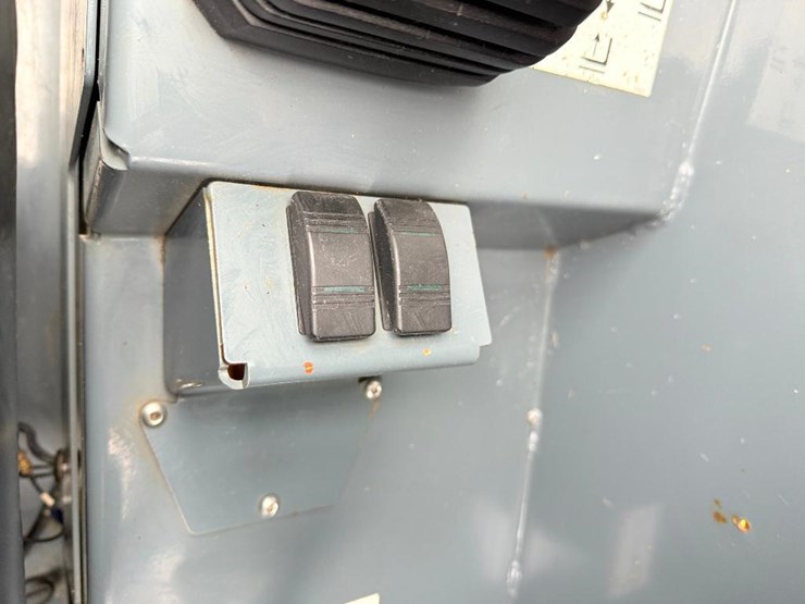 2014-gehl-rs10-55-image-43