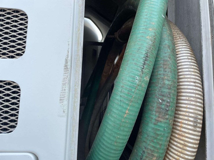 2001-ford-f650-image-21