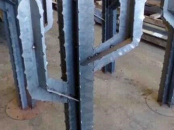 metal-cactus-décor,-61"-tall,-22"-wide-image-1