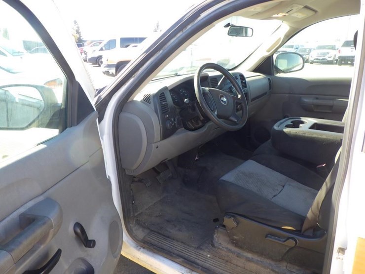 2009-chevrolet-1500-image-5